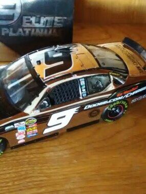 Kasey Kahne 1/24 car diecast elite platinum Bud Shootout 1:24 scale